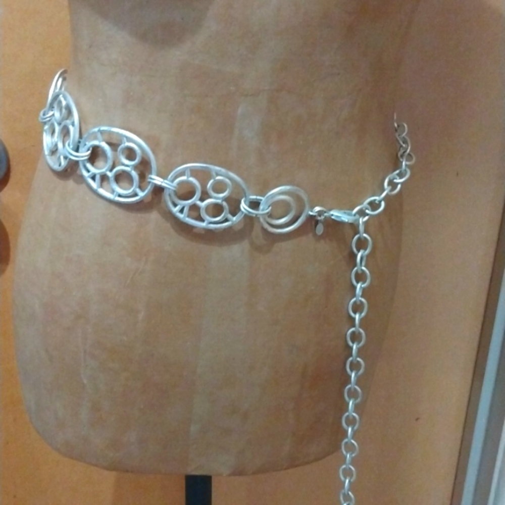 Silvertone metal belt chicos